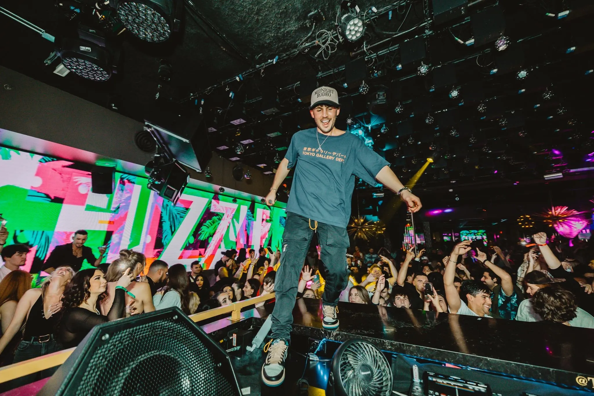 DJ Chizzle DJing — Miami DJ, photo 5