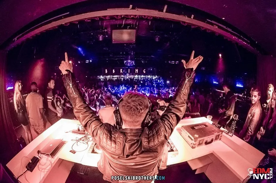 DJ Dysomnia DJing — Miami DJ, photo 4