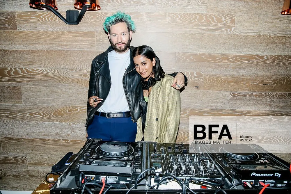 DJ Isaac Likes DJing — New York DJ, photo 2