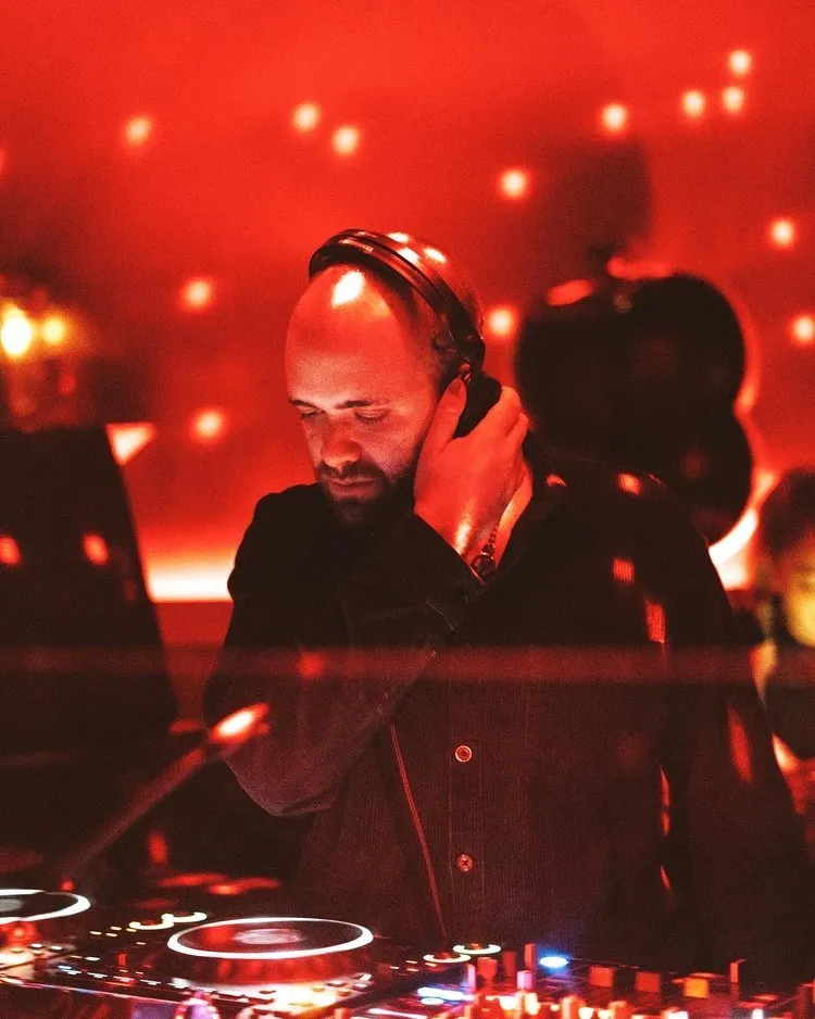DJ Jovigibbs DJing — Miami DJ, photo 1